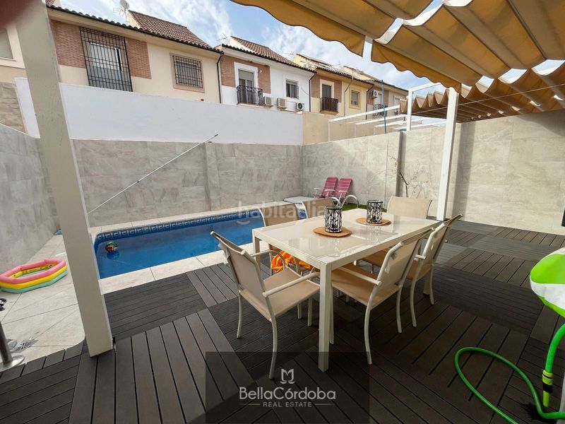 Foto 25751f70-6b46-47df-b84c-0bc4cc8b11ee. Casa adossada amb aparcament piscina a Alcolea Córdoba