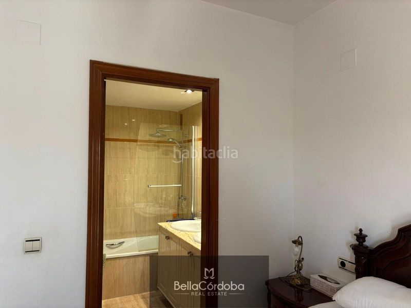 Foto ab27a555-c2e3-457b-8e1b-1cc6c7d7ec3f. Pis amb calefacció aparcament a Ciudad Jardín - Zoco Córdoba