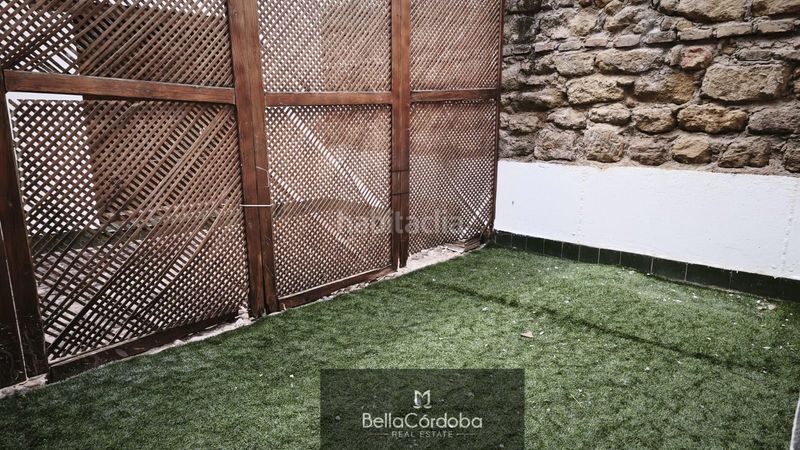Foto 2dd0927c-fc4d-4e49-9e8c-1dee501c99e7. Dúplex amb calefacció a casco histórico - ribera - san basilio Córdoba