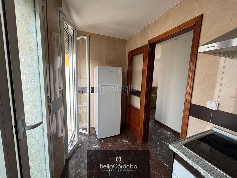 Foto 166b6cd2-9d74-41af-9e85-9ed1a754d08d. Casa adossada a Almodóvar del Río
