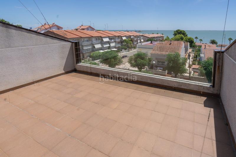 Foto 22b607cc-f93e-41f4-b128-9cffe70226a1. Casa amb calefacció aparcament a Platges La Ràpita