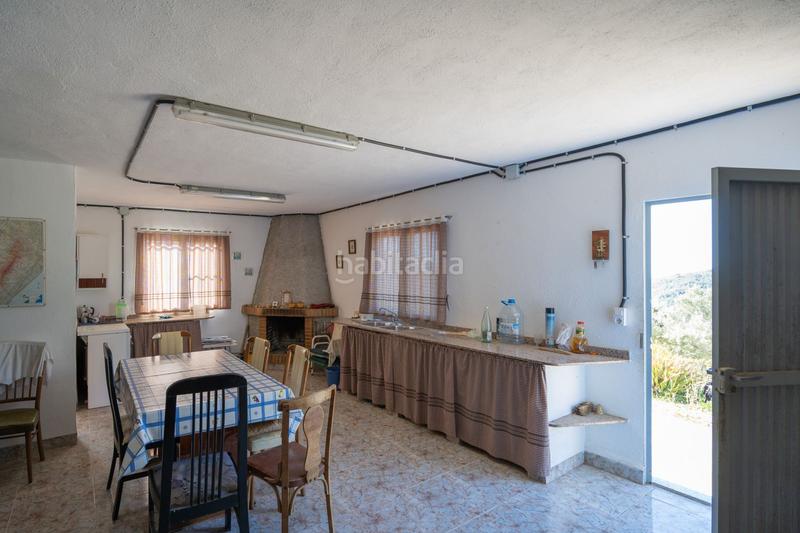 Foto e5f54dca-65a0-4c81-b4a1-7a029adec90f. Masia a Alcanar