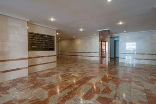 Pis  Sant isidre. Piso en venta en hotel miami, 3 dormitorios.