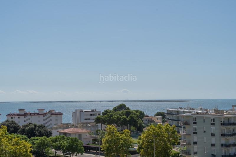 Foto 11d6257a-2e10-4865-9215-0a6491a06370. Penthouse with parking in Platges Sant Carles de la Ràpita