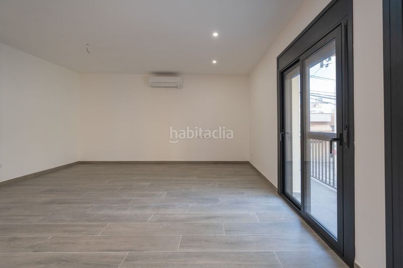 Foto c4f713cf-3eb0-4707-9930-ff849c53c5fb. Pis a Centre La Ràpita