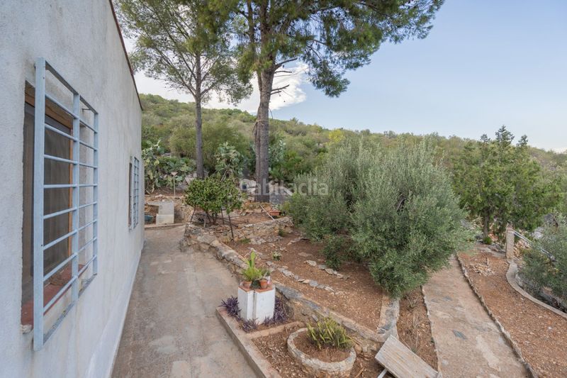 Foto f3fb011d-5746-4372-80c0-87bce4e50dc1. Masia a Alcanar