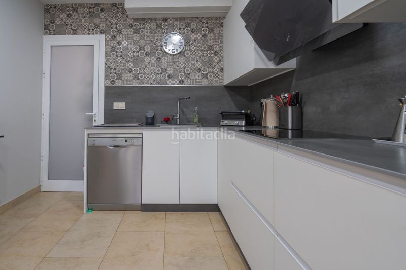 Foto b477adf9-25a6-4426-aaaf-ade3855da853. House with heating parking in Alcanar