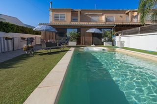 Casa a BABOR