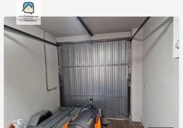 Foto 529fa647-9abf-40e3-bd6a-bcd07dced7ec. Casa aparellada amb aparcament a Venta de Baños