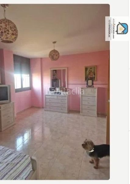 Foto 5e1d89f6-021d-48f5-bd6f-216725d68fd6. Casa aparellada amb aparcament a Venta de Baños