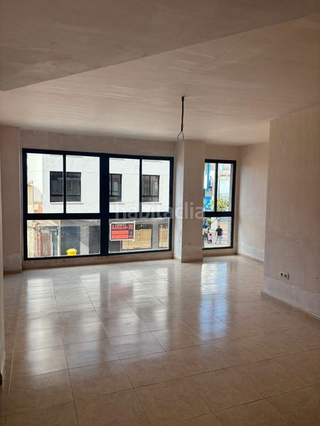 Foto 9eeb2ef8-1373-42dc-be28-eb0f35c2f270. Lloguer local comercial a El Pilar Villarreal / Vila - real