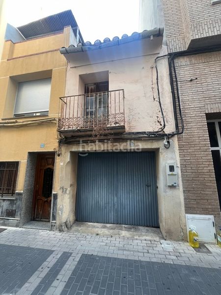 Foto ffdf3b0d-10e2-4d1d-98d6-664544eb14a2. Casa adossada a Centro Burriana