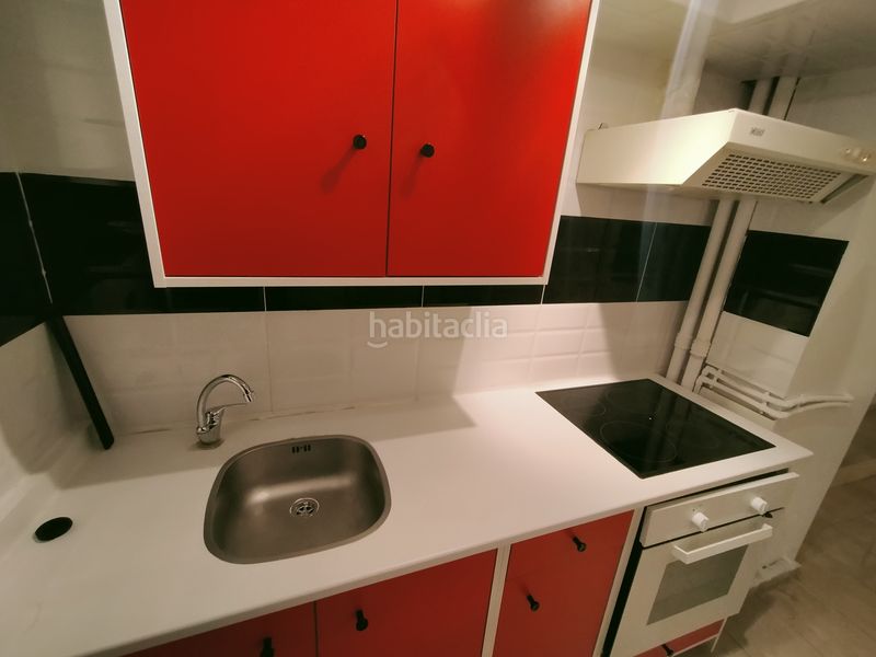 Foto 36e870e8-790d-4dcb-99c7-e9fe7ebef2f3. Local comercial a calle de la marina española 12 a Zaragoza