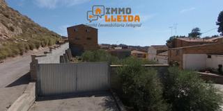 Casa  Santa maria. Casa a los 4 vientos en castelló de farfanya!