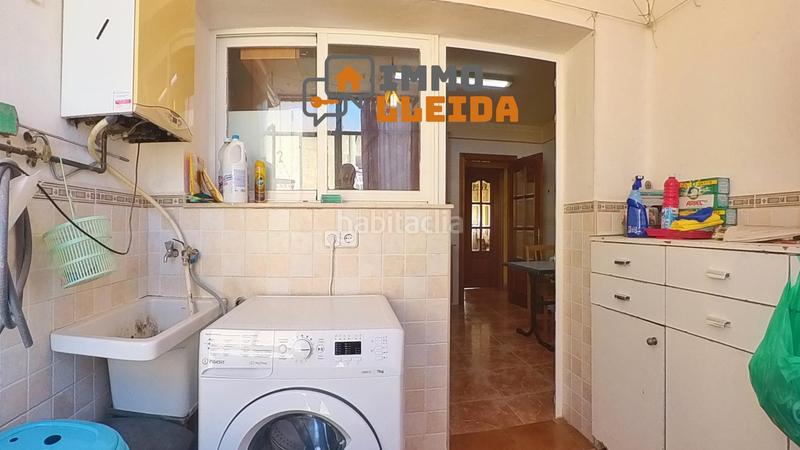 Foto a1f92aaf-9e27-46ad-819c-e745f6858764. Flat with heating in Balaguer