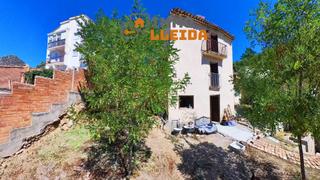Maison  Barrinou 9. Oportunidad! casa en camarasa a los cuatro vientos con jardín
