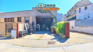 Local commercial à De jordi carulla i vila 17. Oportunidad! almacén en tàrrega