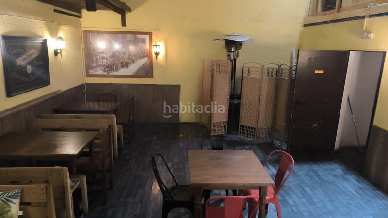 Foto 739f4d4e-d045-470c-894c-15534d86d856. Alquiler local comercial en de l'estació 49 oportunidad de negocio ! en Balaguer
