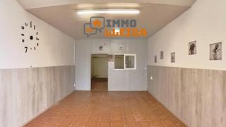 Location Local commercial à Del pare sanahüja 24. Oportunidad alquiler en balaguer