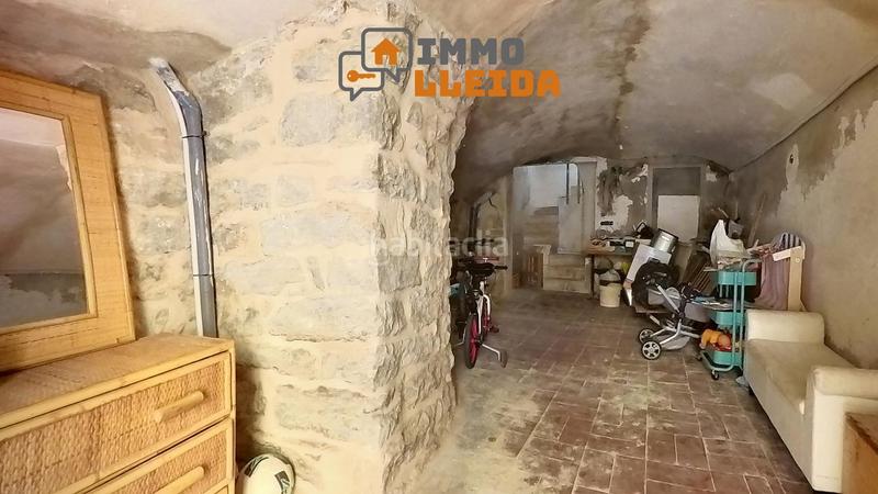 Foto 0d2796b7-dde6-44b7-bbb0-6c8bea2ede3a. Maison jumelée dans de l'església 18 dans Montgai