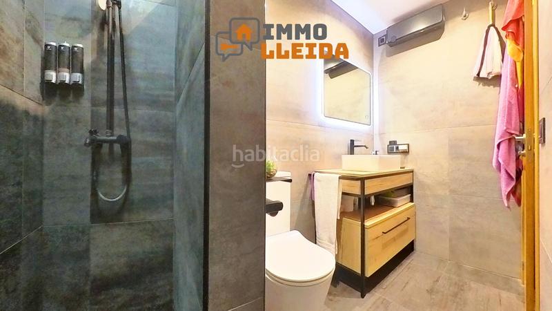 Foto b74d181f-117c-4071-94e0-9726e30e3b38. Zweistöckige wohnung in joan oró 3 in Térmens