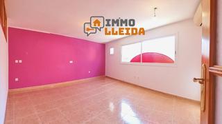 Lloguer Local Comercial  Barranc 5. Local comercial alfarras