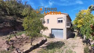 Casa  De balena. Casa a los 4 vientos en les avellanes