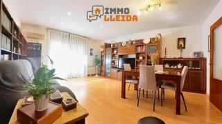 Casa adossada  De dalt 30. Oportunitat casa adosada guimerà