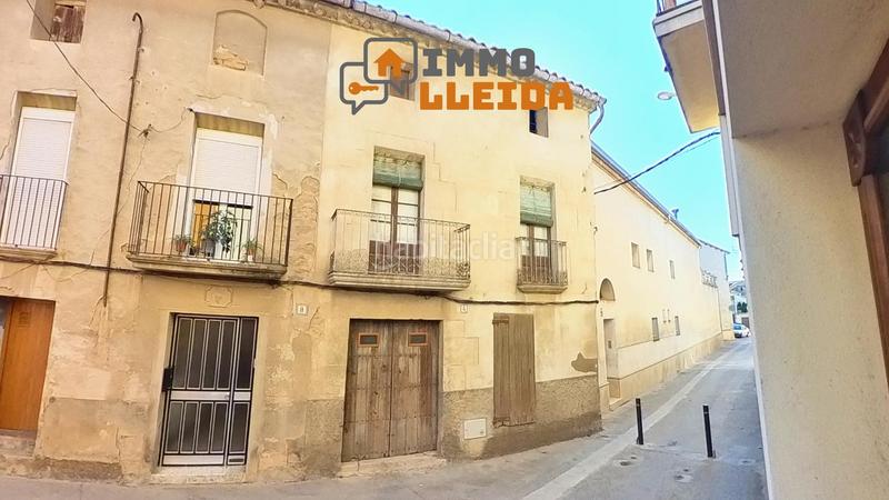 Foto c52fefe1-5bb3-47c3-894e-f8b2a528a766. Maison jumelée dans cristòfol colom 6 dans Bellvís