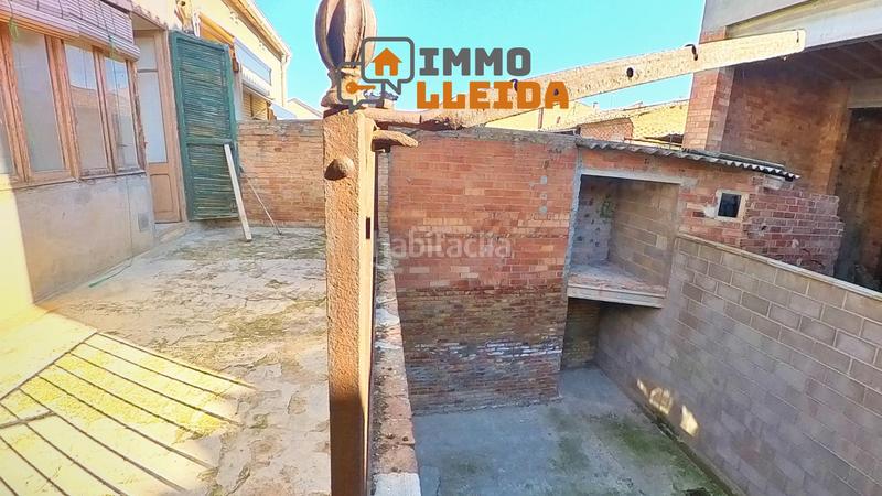 Foto cb3515b6-d460-4d86-9953-cc0d1a1cba13. Maison jumelée dans cristòfol colom 6 dans Bellvís