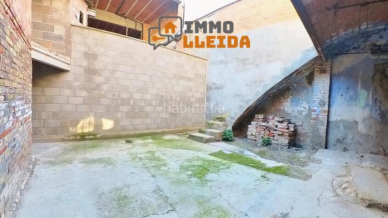 Foto cb8dc17e-aba0-4510-bd4e-ef612e92dad7. Maison jumelée dans cristòfol colom 6 dans Bellvís