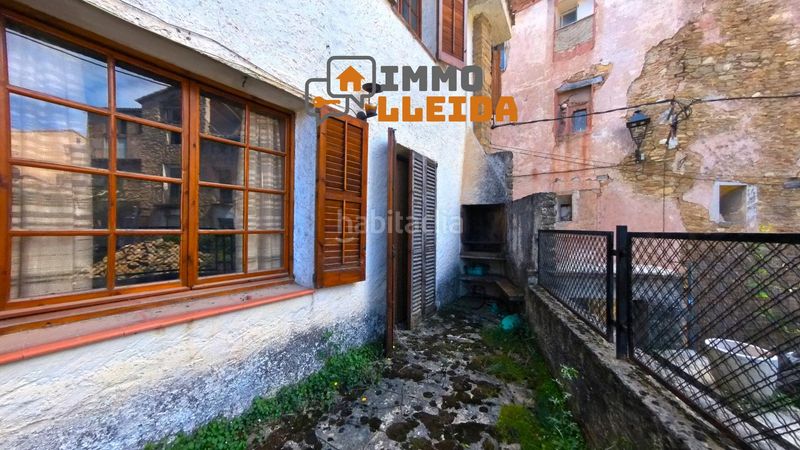 Foto 1cb9c3a4-7a6a-4aed-9c0a-191449576d81. Casa adossada a Àger