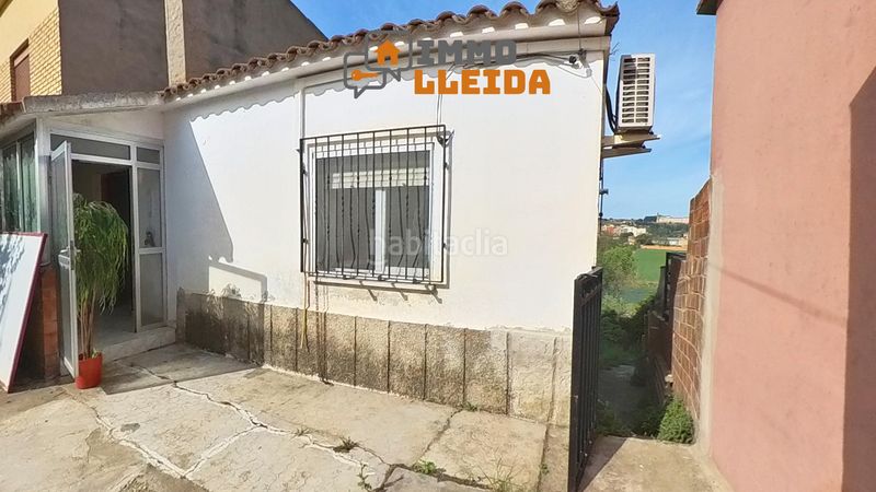 Foto 1c3f7350-d252-4f74-9688-a4359f6c3c63. Casa adossada a alguer 11 a Balaguer