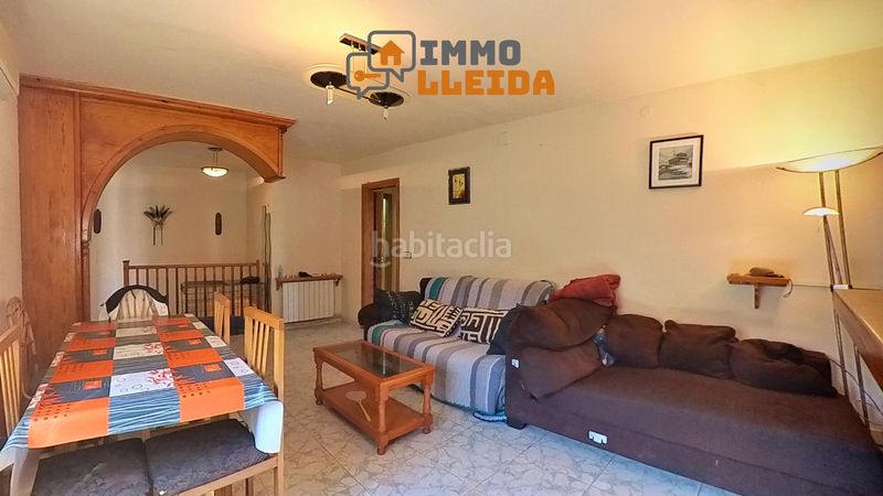 Foto 77eb2a28-29f8-483e-a35d-95af53a722ec. Casa adossada a alguer 11 a Balaguer