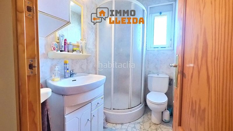 Foto baf1055e-8f60-48fc-9f68-148dc1d710a5. Casa adossada a alguer 11 a Balaguer