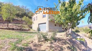 Maison à Camino de balena. Casa a los 4 vientos en les avellanes
