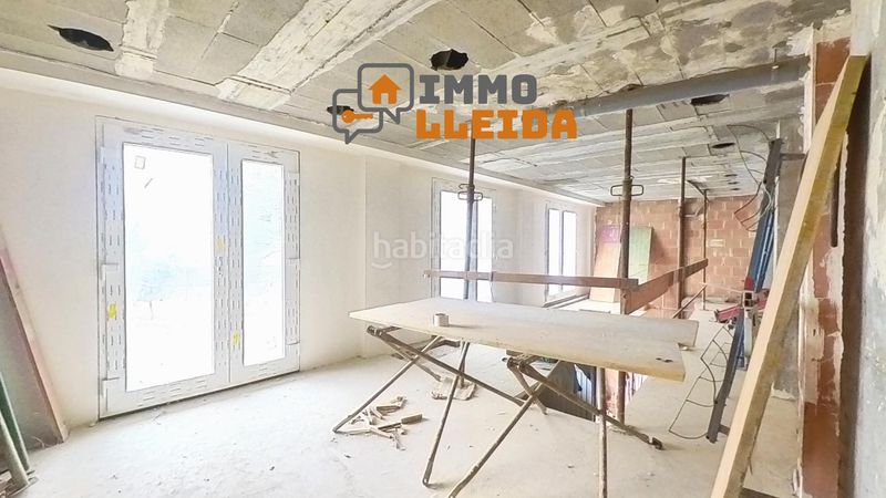 Foto 7256cdf1-c672-4bfd-a7ca-b6ac5628e6be. Local comercial a calle de les franqueses 63 a Balaguer