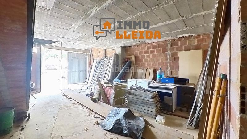 Foto f058101e-8ed7-4bf7-b9b7-58c458090e19. Local comercial a calle de les franqueses 63 a Balaguer
