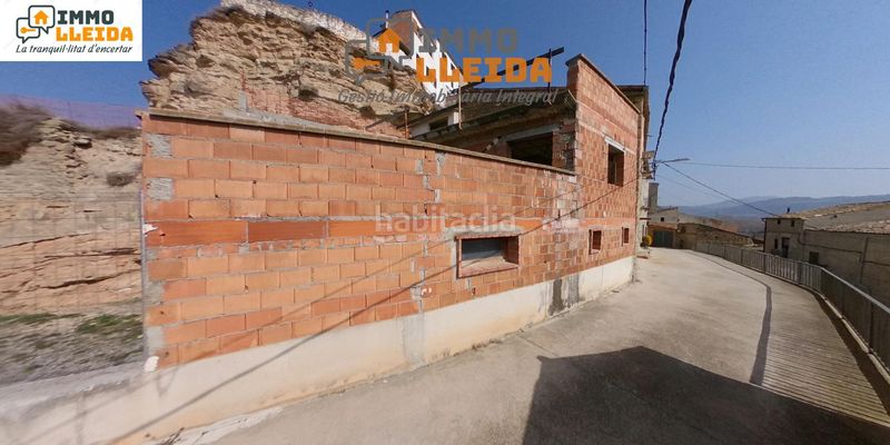 Foto ae2b4056-2256-4b98-a67c-272dcd8d7843. Casa adosada en calle vernet 17 casa en vernet por acabar de reformar y con múltiples posibilidades!! en Artesa de Segre
