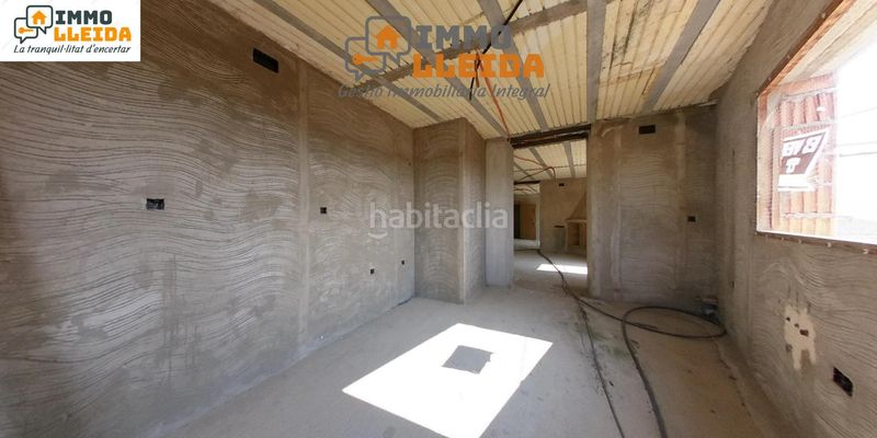 Foto f24f081e-049a-4864-9872-9607ff5a7cb2. Casa adosada en calle vernet 17 casa en vernet por acabar de reformar y con múltiples posibilidades!! en Artesa de Segre