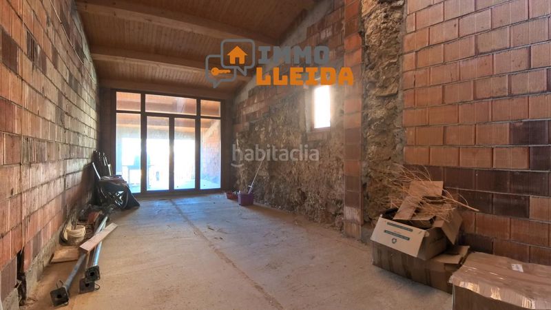 Foto 0be6b133-fa44-458a-9507-341d6029447d. Casa adossada a calle vilanova a Ponts