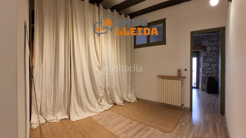 Foto 77dbd733-9751-4aaa-8d92-3a795461bbbc. Casa adossada a calle vilanova a Ponts