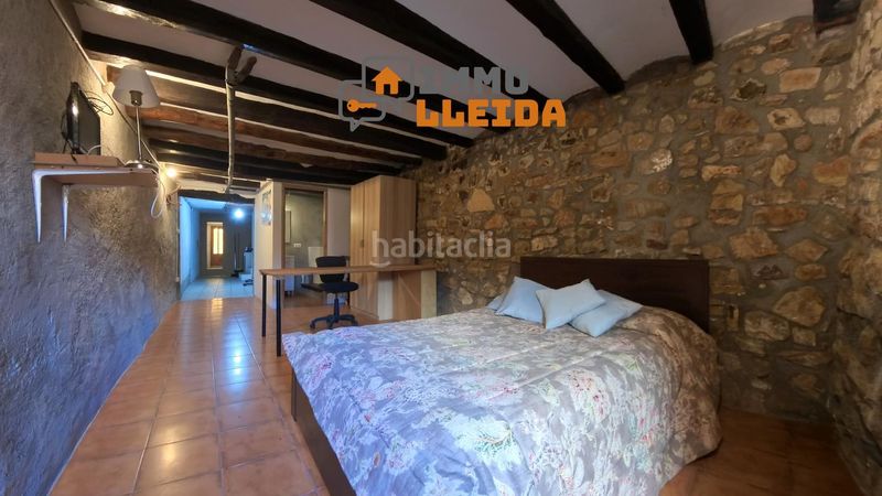 Foto 8f9e4221-34cd-42ab-bcd8-dddee9d78e0f. Casa adossada a calle vilanova a Ponts