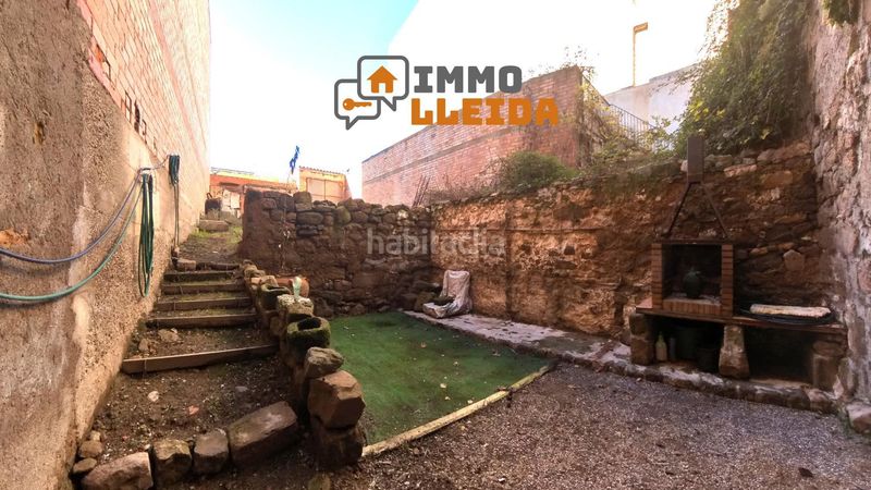 Foto ea2e1b51-44ee-41cf-be6d-2c6448650960. Casa adossada a calle vilanova a Ponts