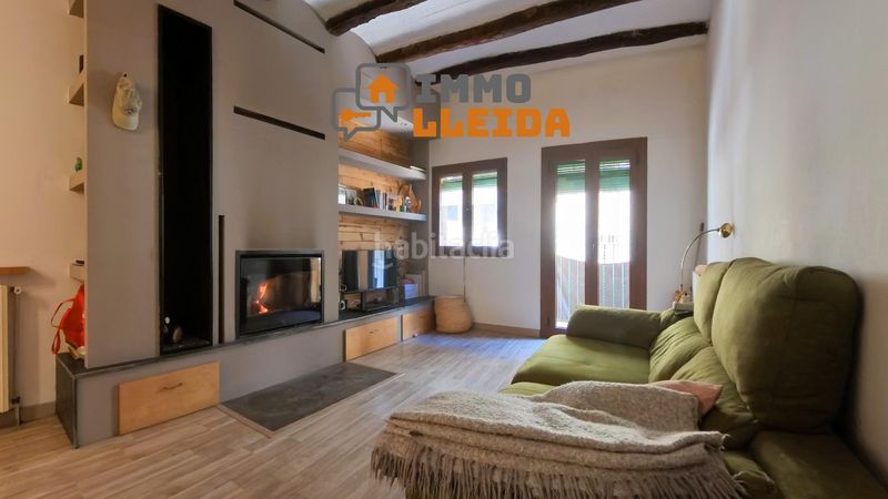 Foto f63c29d6-f6c9-4b44-a442-8ac6468ccb3f. Casa adossada a calle vilanova a Ponts