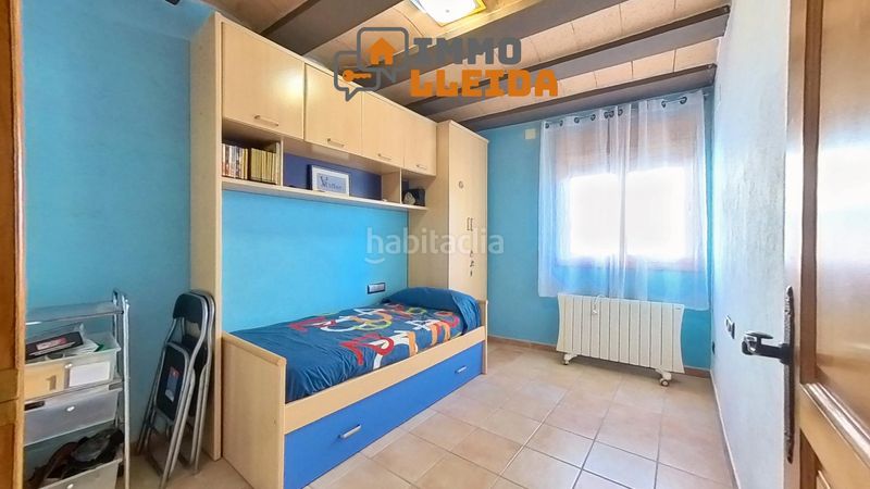Foto e0ce7115-8c42-4c04-a246-1208e700e908. Casa adossada a calle font-ag. 3 a Àger