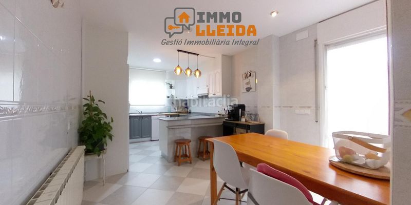 Foto ff14f09d-11b0-447d-9391-4b89573d9346. Casa amb calefacció aparcament piscina a Sentiu de Sió (La)
