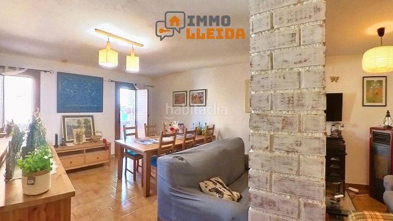 Foto b8511ece-827e-4920-8e00-642aaf9ffa12. Casa adossada amb calefacció a Àger