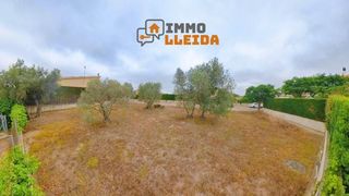 Wohngrundstück in Cervera. Make the house of your dreams come true in cervera!
