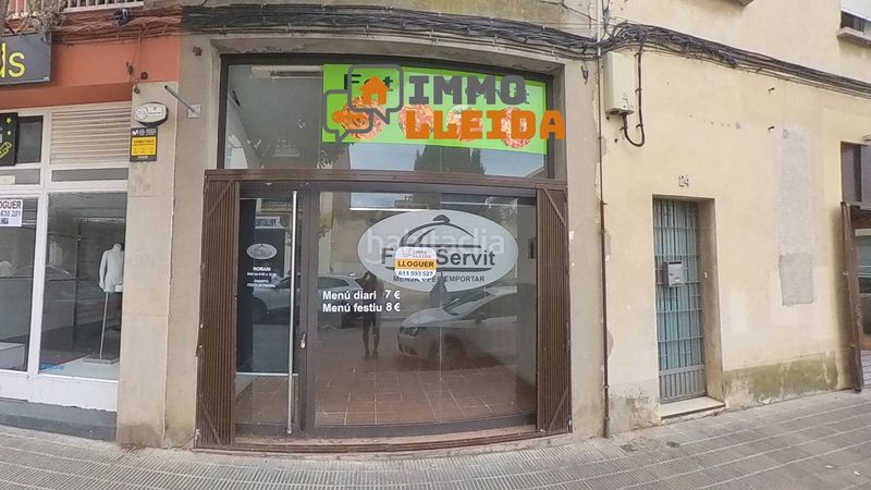 Foto b348940e-bd94-43e3-9400-f36974c62a4c. Lloguer local comercial a calle del pare sanahuja 24 a Balaguer